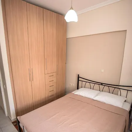 Apartment Savvas Nea Plagia